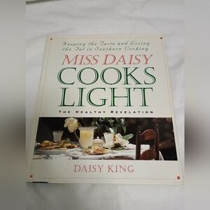 Miss Daisy Cooks Light Tennessee Cookbook Low Calorie Cooking